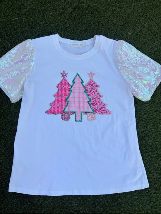 Grace + Emma Tops - Festive Holiday Pink Sequin Tree Appliqués Puff Sleeves White Tee